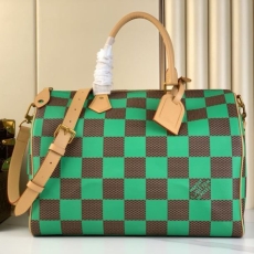 Louis Vuitton Travel Bags